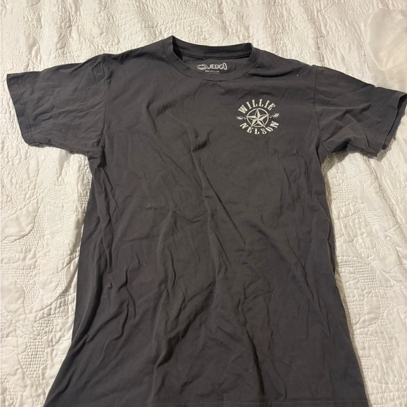 Willie Nelson Gray T-Shirt - Picture 2 of 8